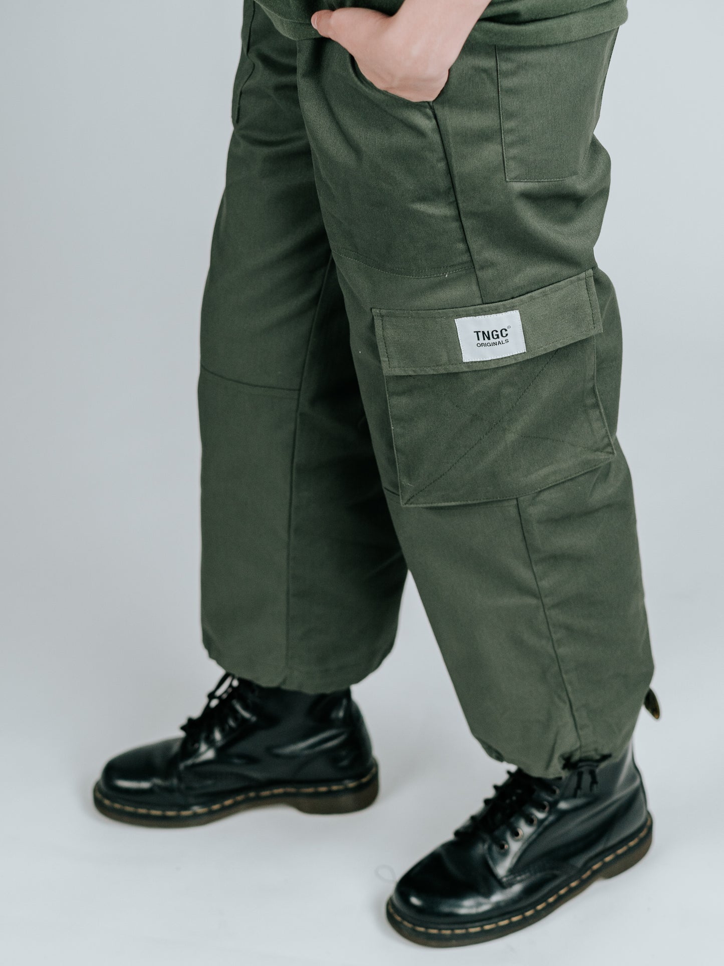 Cargo Pants 01