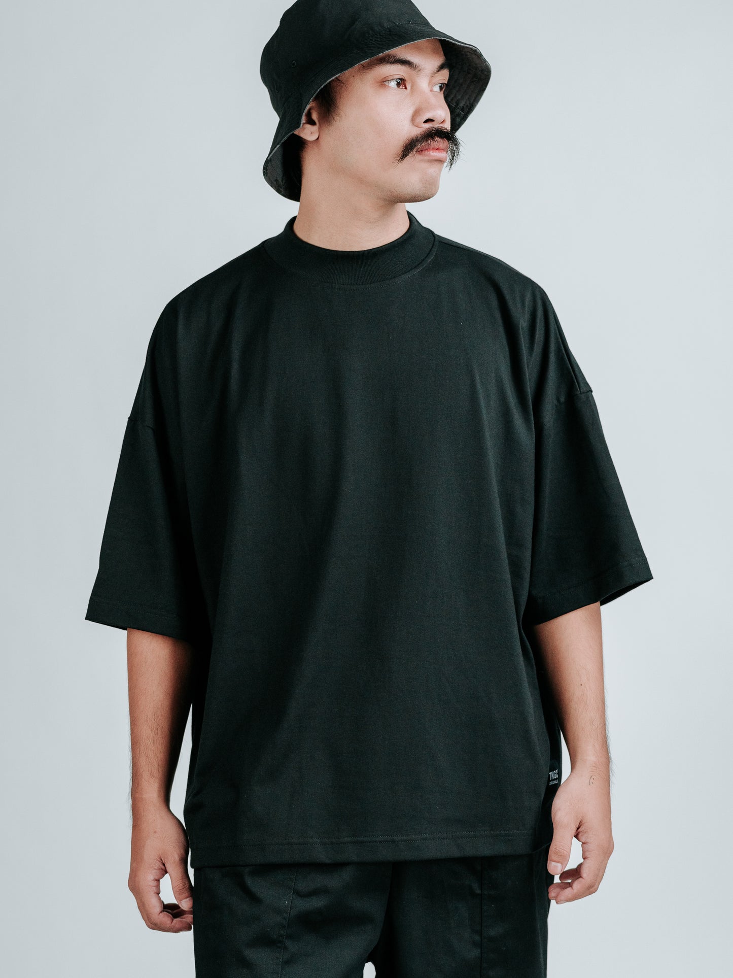 S/S Oversized Mock Neck Box T-shirt